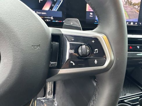 Certified 2025 BMW 530i xDrive w/ M Sport Package image 28