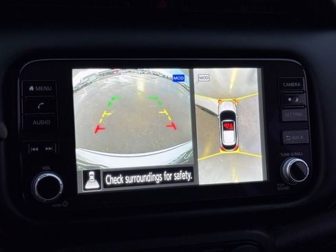 Used 2023 Nissan Kicks SR w/ SR Premium Package image 26