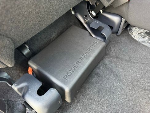 New 2025 Ford F150 XLT w/ Equipment Group 302A MID image 27