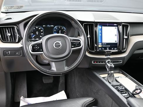 Used 2021 Volvo XC60 T5 Inscription w/ Advanced Package FWD image 29