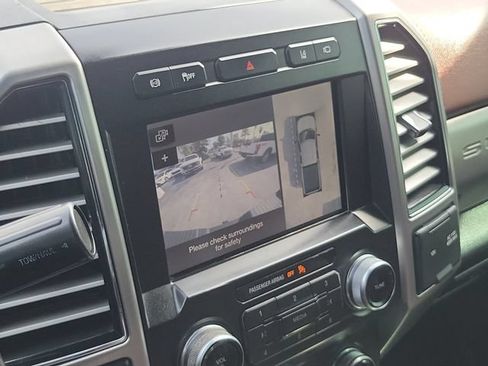Used 2019 Ford F250 Platinum w/ Platinum Ultimate Package AWD/4WD image 28