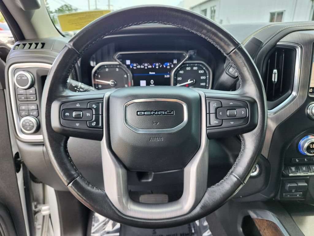 Used 2020 GMC Sierra 3500 Denali w/ Denali Ultimate Package AWD/4WD image 27