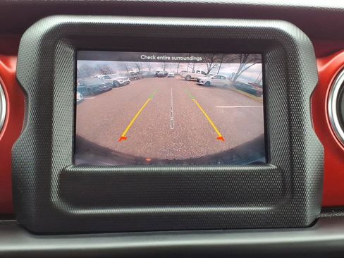 Used 2021 Jeep Wrangler Unlimited Rubicon w/ LED Lighting Group image 17