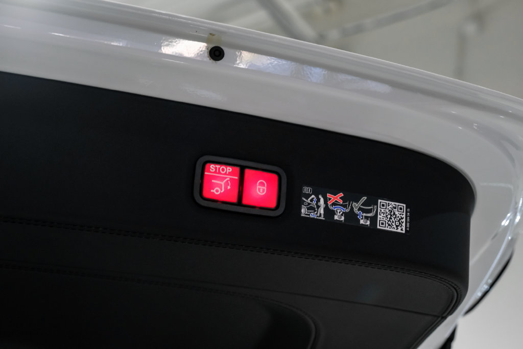 Used 2026 Mercedes-Benz Maybach GLS 600 4MATIC image 61
