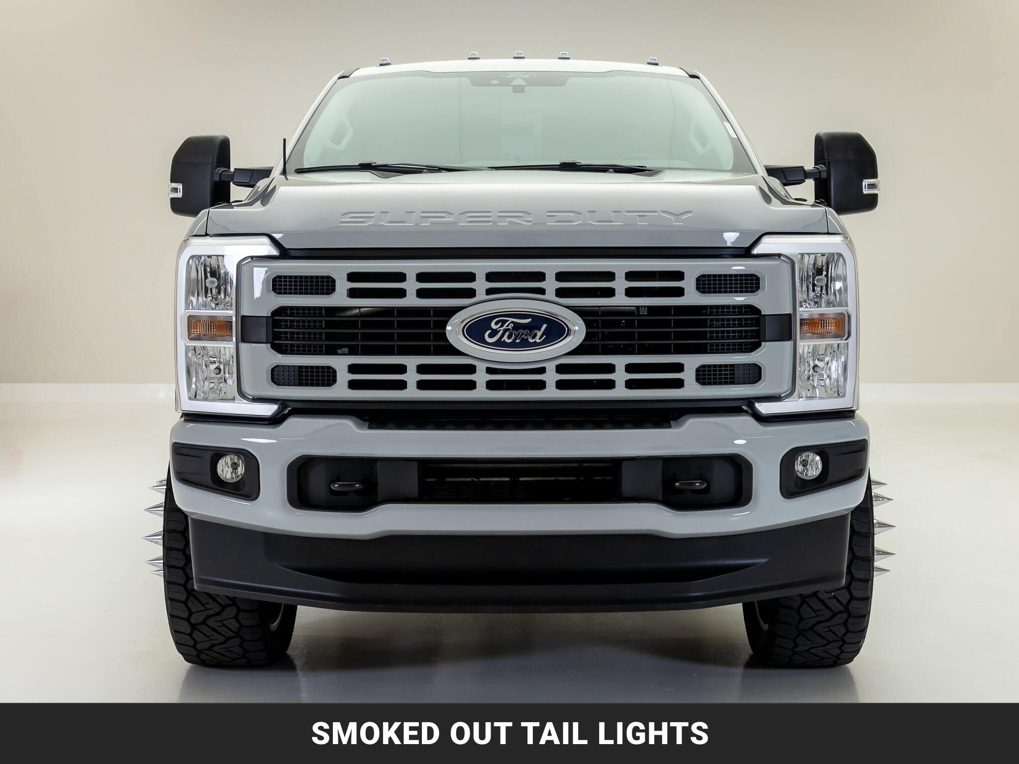 Used 2025 Ford F350 XLT AWD/4WD image 3