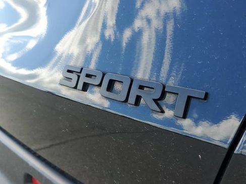 Used 2024 Nissan Altima 2.5 SV FWD image 7