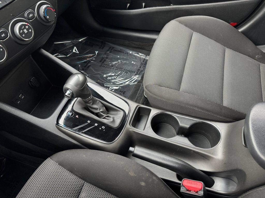 Used 2018 Kia Forte LX FWD image 25