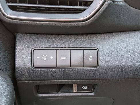 Used 2022 Hyundai Santa Fe SEL FWD image 23