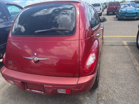 Used 2006 Chrysler PT Cruiser Touring FWD image 12