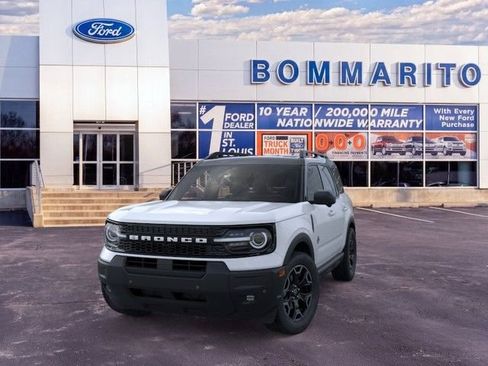 New 2026 Ford Bronco Sport Outer Banks w/ Outer Banks Tech Package+ AWD/4WD image 2