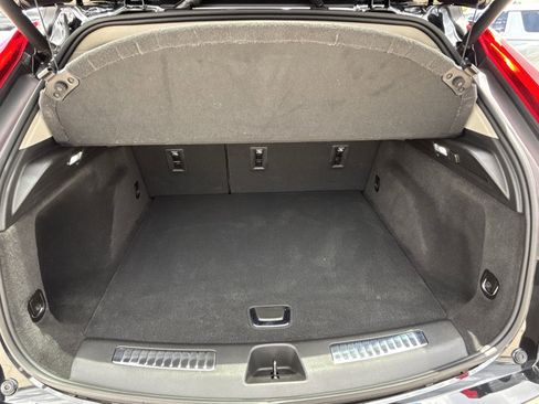 Certified 2023 Cadillac XT4 Premium Luxury w/ Cold Weather Package FWD image 11