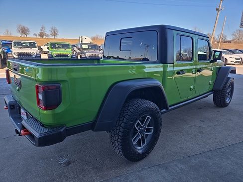 New 2026 Jeep Gladiator Mojave image 11
