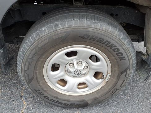 Used 2022 Nissan Frontier S w/ Technology Package image 21