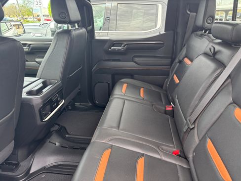 Used 2023 GMC Sierra 1500 AT4 w/ AT4 Premium Package image 16