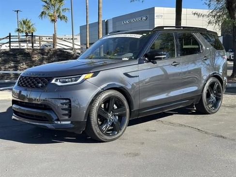 Used 2025 Land Rover Discovery Dynamic SE AWD/4WD image 18