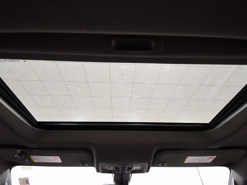 Used 2021 GMC Sierra 2500 Denali w/ Denali Ultimate Package image 15