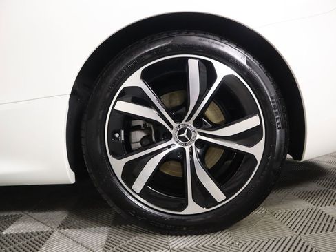 Certified 2025 Mercedes-Benz CLE 300 4MATIC Cabriolet image 36