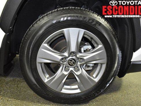 Certified 2022 Toyota RAV4 XLE w/ Convenience Package image 15