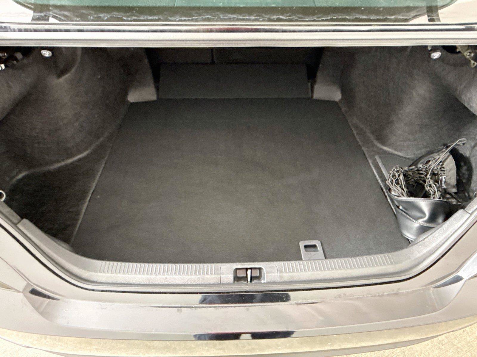Used 2026 Toyota Camry SE FWD image 28