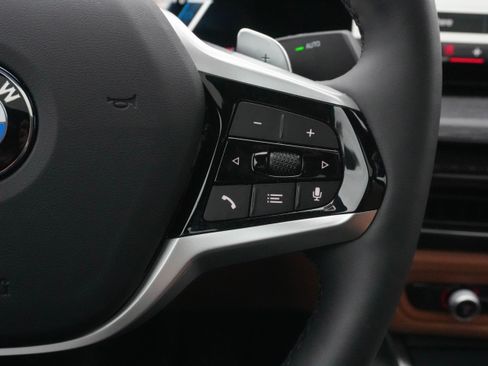 Certified 2025 BMW 330i Sedan image 19