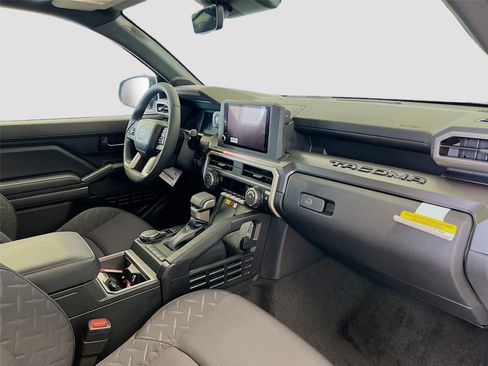New 2026 Toyota Tacoma SR5 image 28