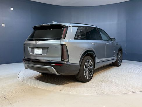 New 2026 Cadillac Vistiq Sport AWD/4WD image 9