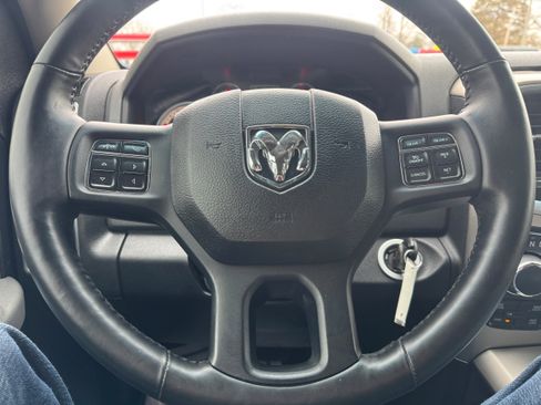 Used 2014 RAM 1500 Big Horn image 19