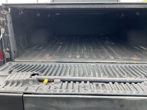 Used 2013 Ford F250 Platinum w/ FX4 Off Road Pkg image 17