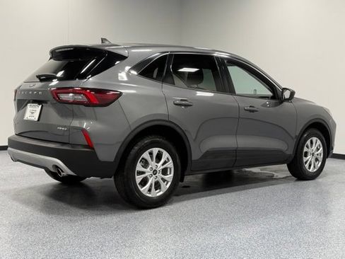Certified 2024 Ford Escape Active AWD/4WD image 12