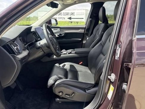 Used 2025 Volvo XC90 T8 Ultra AWD/4WD image 2
