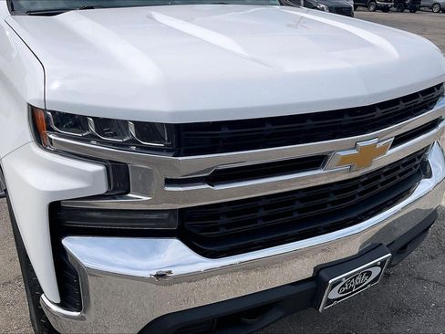 Used 2019 Chevrolet Silverado 1500 LT w/ All-Star Edition image 30