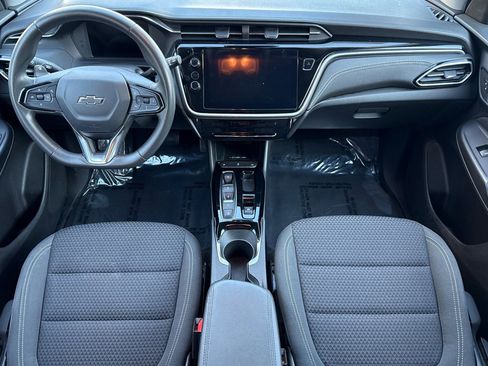 Used 2022 Chevrolet Bolt EUV LT image 14