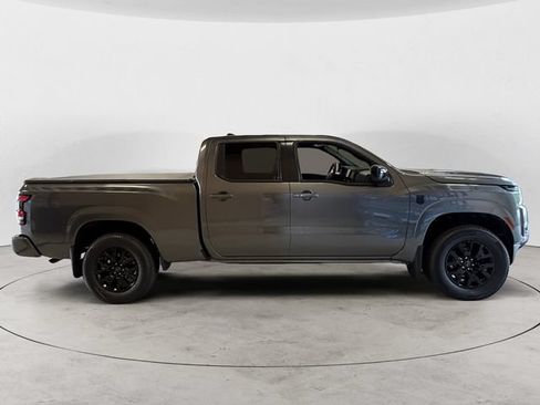 New 2026 Nissan Frontier SV w/ SV Convenience Package AWD/4WD image 7