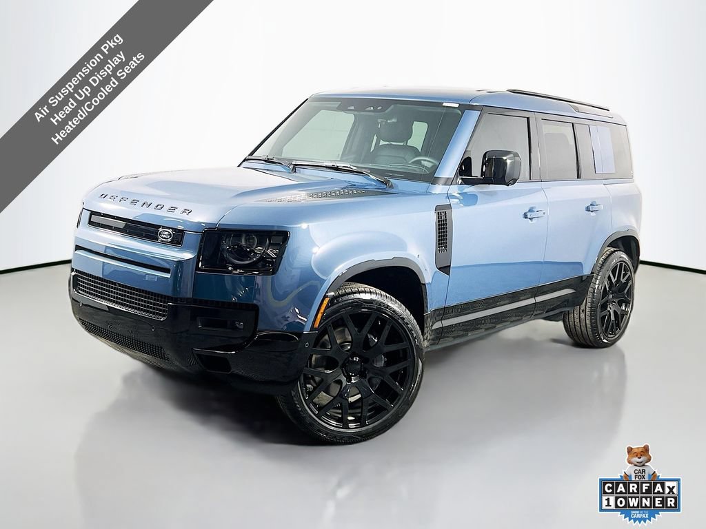 Used 2026 Land Rover Defender 110 X-Dynamic SE AWD/4WD image 1