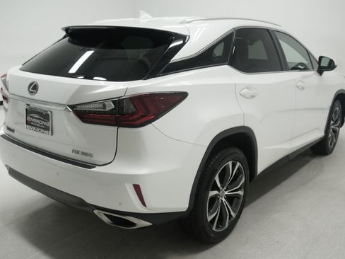 Used 2017 Lexus RX 350 FWD w/ Premium Package image 4