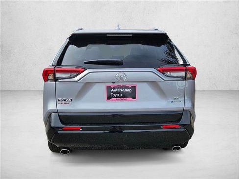 New 2025 Toyota RAV4 SE image 8