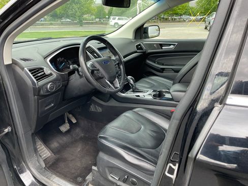 Used 2016 Ford Edge Titanium AWD/4WD image 9