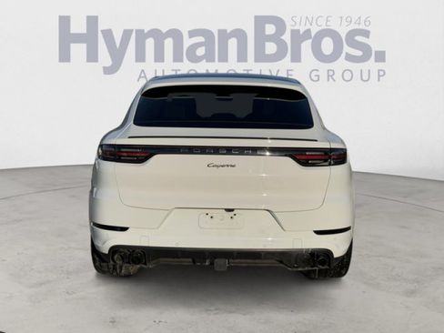Used 2023 Porsche Cayenne Platinum Edition w/ Performance Package AWD/4WD image 4