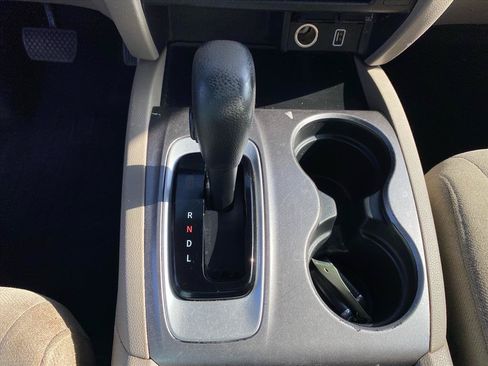 Used 2019 Honda Pilot LX image 12