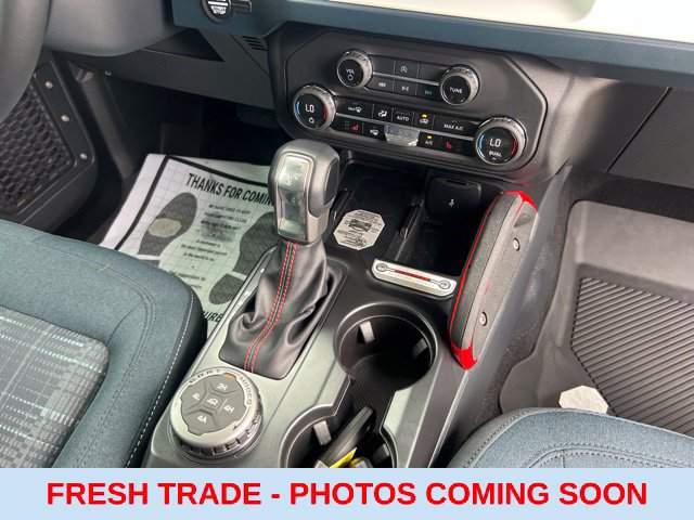 Used 2025 Ford Bronco Heritage Edition AWD/4WD image 38