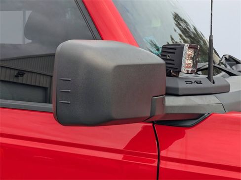 Used 2023 Ford Bronco Black Diamond image 10