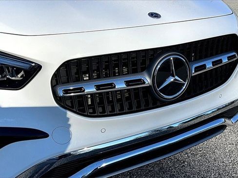 Certified 2025 Mercedes-Benz GLA 250 4MATIC image 36