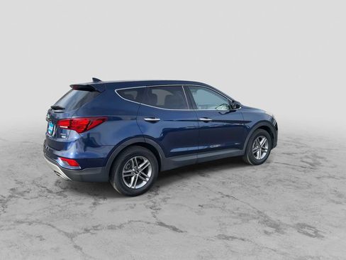 Used 2017 Hyundai Santa Fe Sport image 8