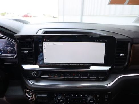 Certified 2023 Chevrolet Silverado 1500 High Country w/ High Country Premium Package AWD/4WD image 15