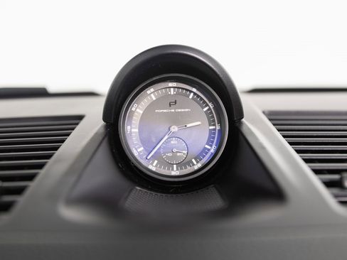 Certified 2024 Porsche 911 Carrera 4S image 41