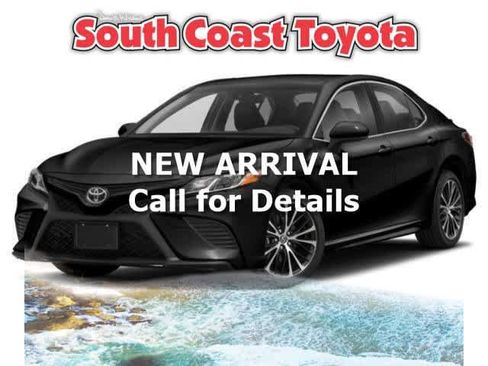 Used 2020 Toyota Camry SE w/ Convenience Package FWD image 1