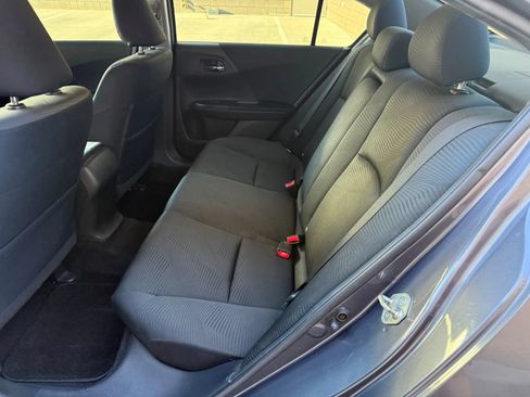 Used 2015 Honda Accord LX image 12