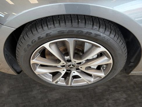 Used 2019 Mercedes-Benz E 450 4MATIC Sedan image 38
