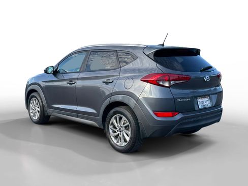Used 2016 Hyundai Tucson SE w/ Option Group 02 image 3