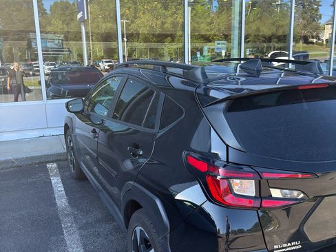Used 2024 Subaru Crosstrek 2.5i Limited AWD/4WD image 5